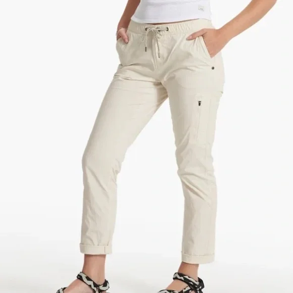 LIKE NEW! Women's Vuori Ripstop Tan Pants - SMALL - Picture 2 of 11